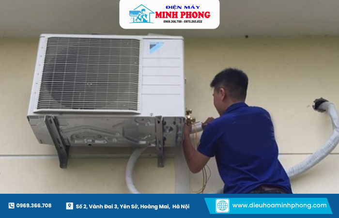 Thường xuyên vệ sinh điều hòa để tránh tình trạng điều hòa bị dò nước