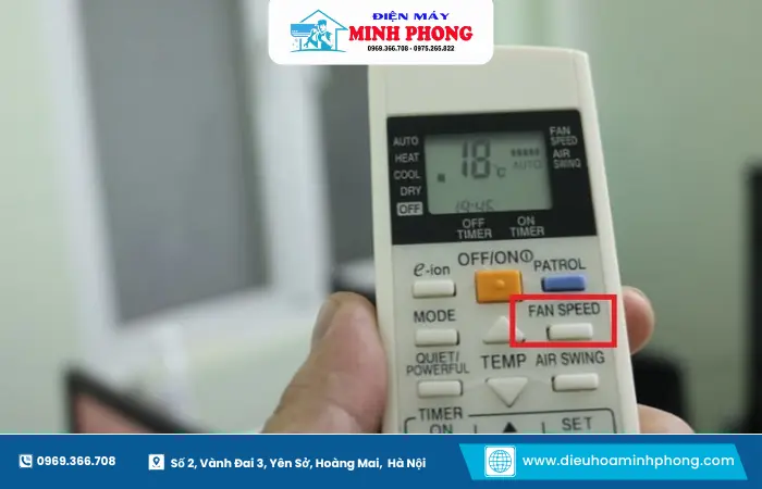 Điều chỉnh nhiệt độ quạt và hướng gió bằng các nút Temp Fan và Swing
