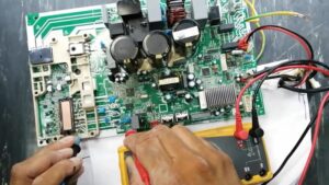 thay board mạch điều hòa âm trần